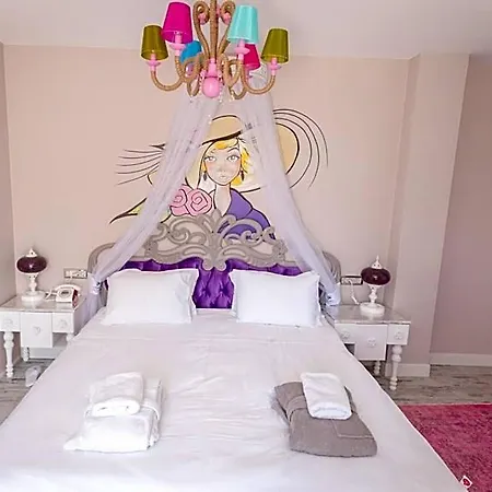 Limnades Hotel *