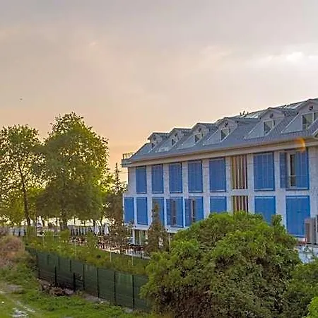 Limnades * İznik