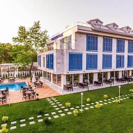 Limnades Otel İznik