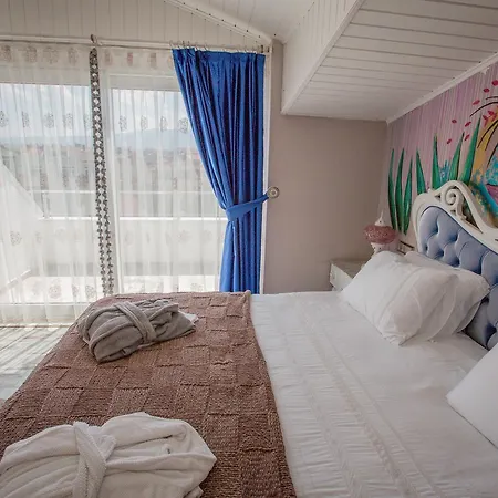 Limnades Otel