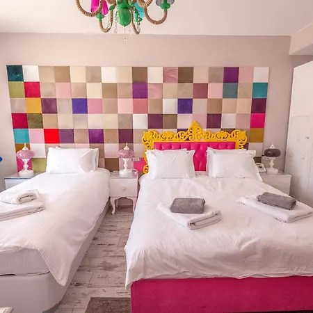 Limnades Otel