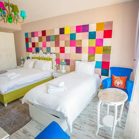 Limnades Hotel