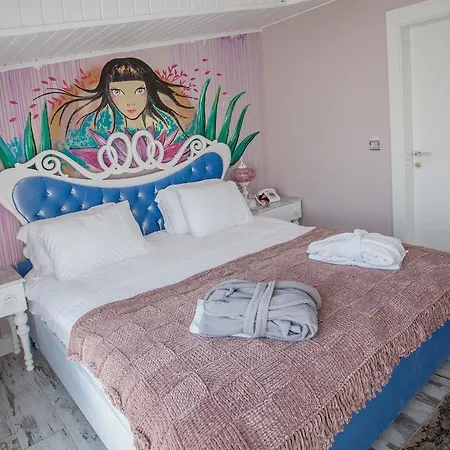 Limnades Otel