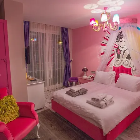 Otel Limnades İznik