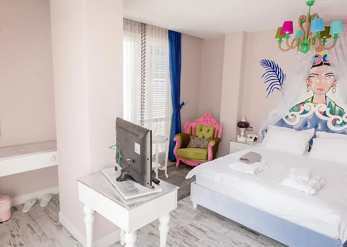 Limnades Otel İznik