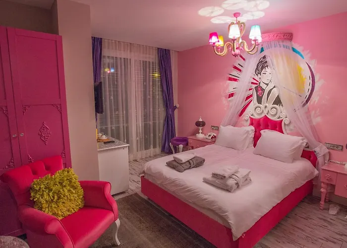 Otel Limnades İznik